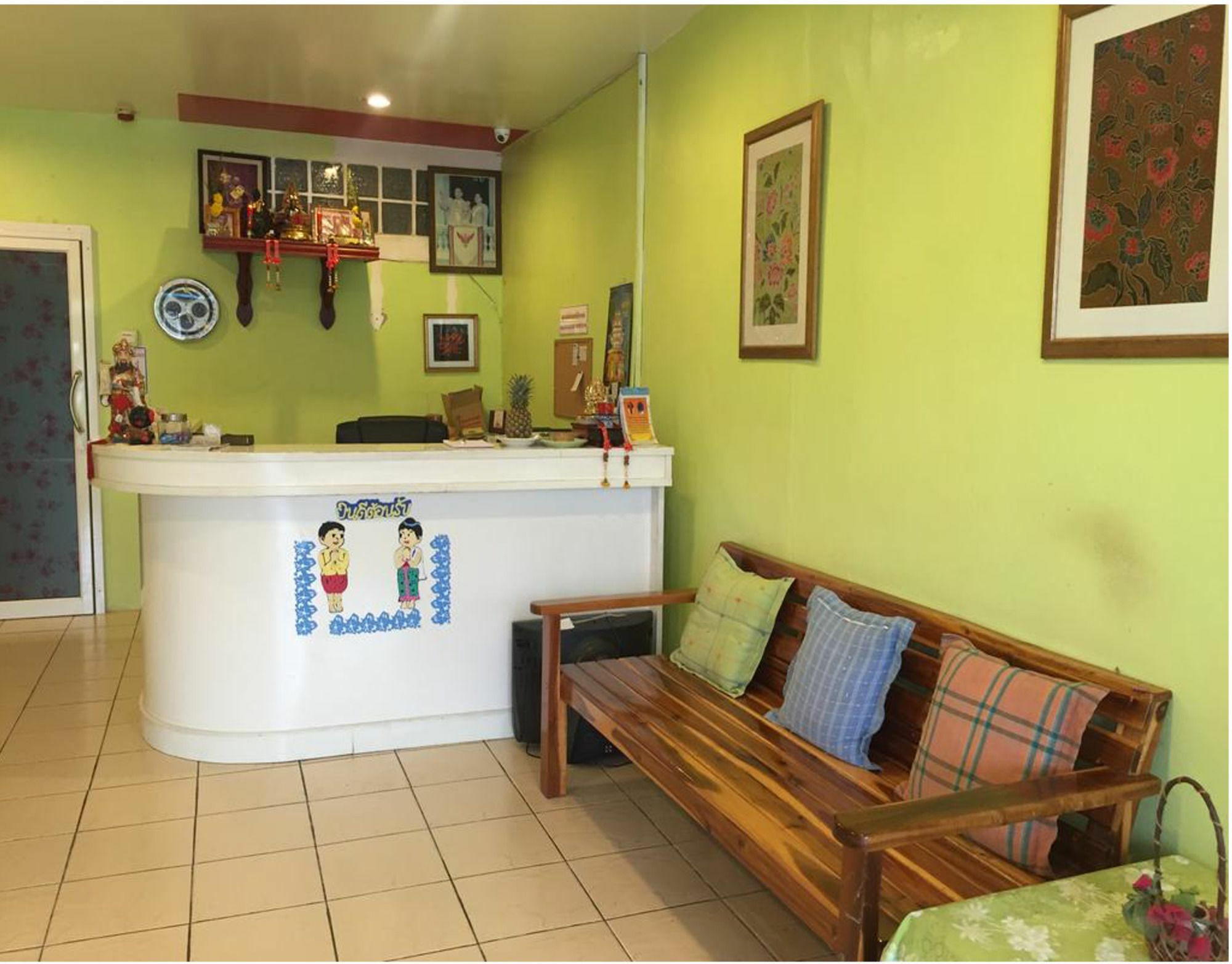 Be Fine Guesthouse Phuket Extérieur photo